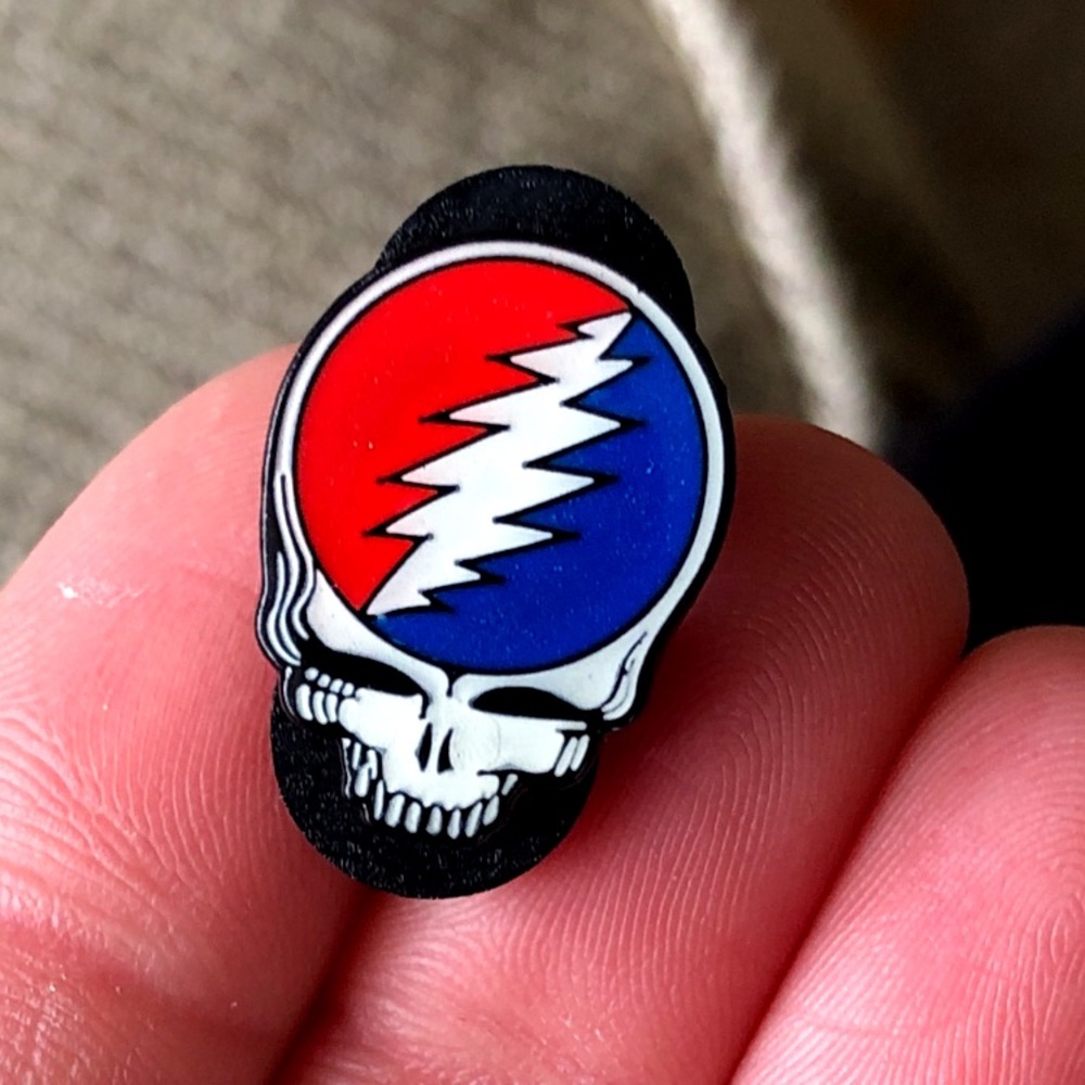 Mini Stealie Pin